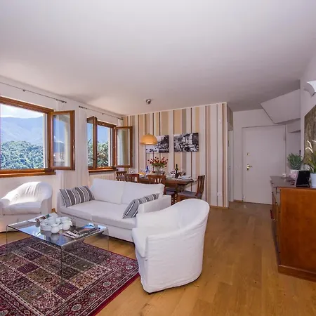 Sleeps 6 Mezzegra